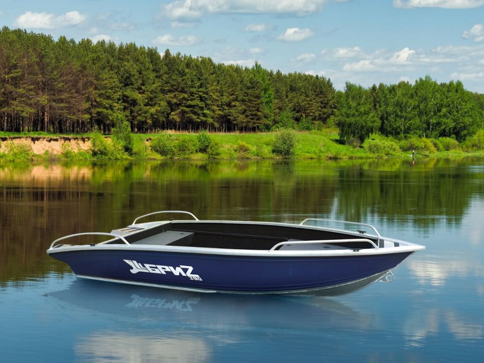 БриZ-390 K (рестайлинг) алюминиевая моторная лодка 